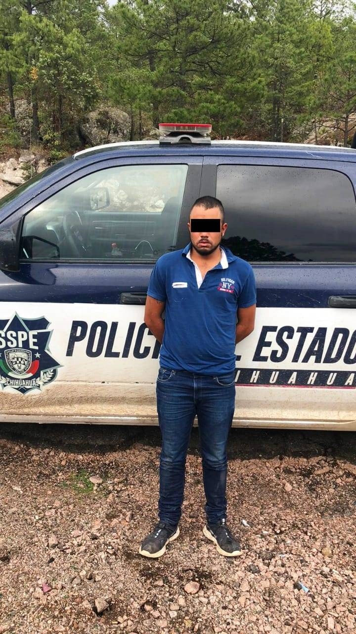 Detienen al primo de 'El Chueco', presunto asesino de sacerdotes jesuitas en Chihuahua