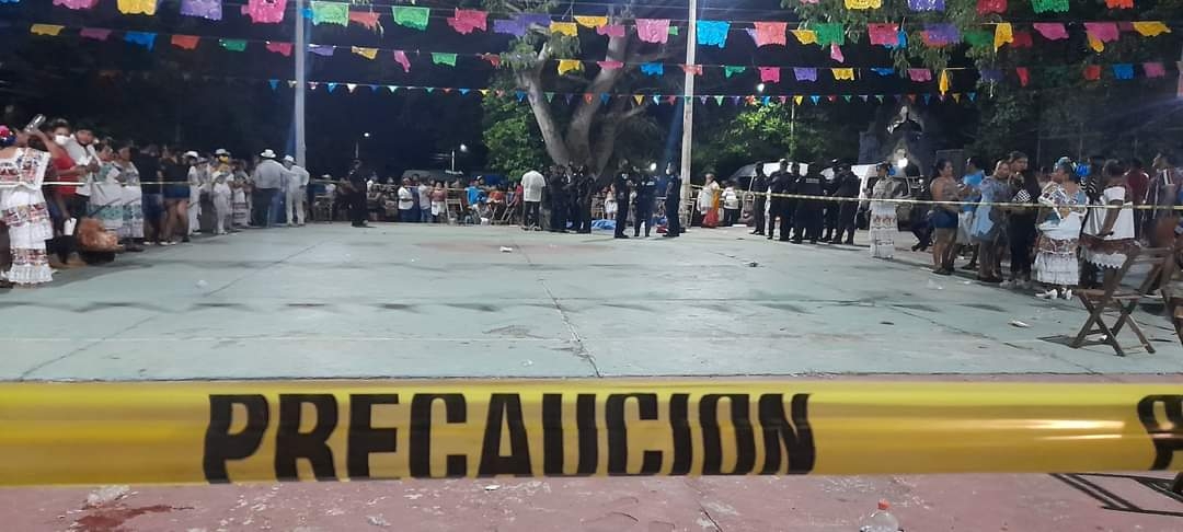 Testigos revelaron que el abuelito jaranero bailaba tranquilamente, cuando se desvaneció, para finalmente fallecer en el sitio de la vaquería en Kanasín, Yucatán