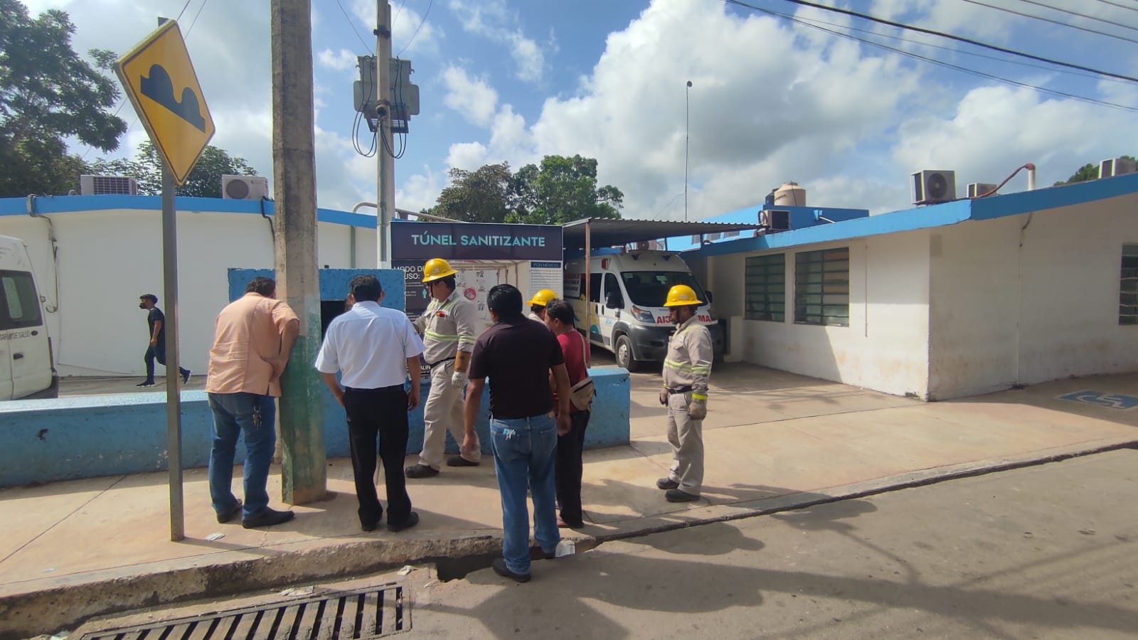 Cortocircuito deja sin luz al Hospital Integral de José María Morelos, Q.Roo