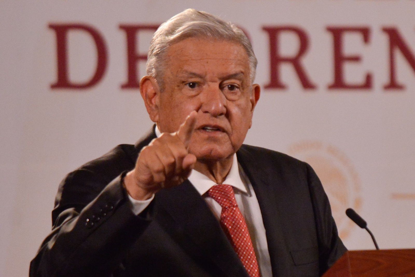 El presidente Andrés Manuel López Obrador oficializó ante la Comisión Permanente la postulación de Eduardo Villegas Megías