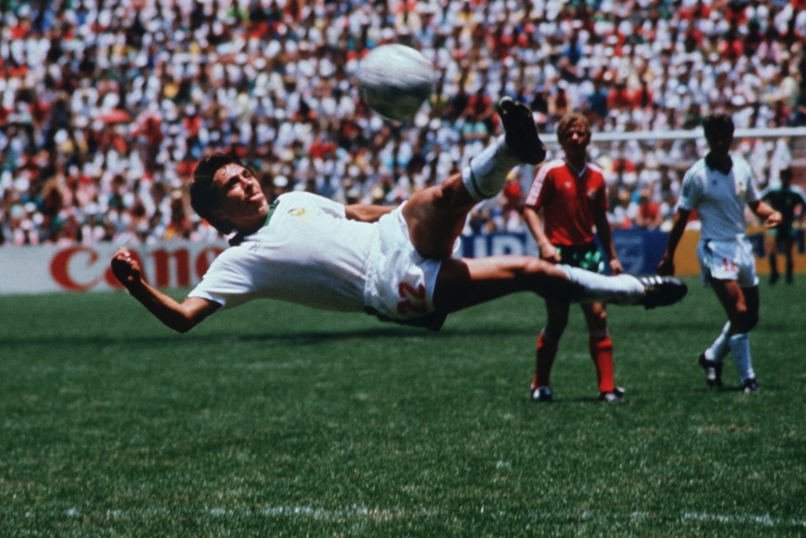 Gol de Manuel Negrete en 1986, considerado el 'Más bonito' de los Mundiales