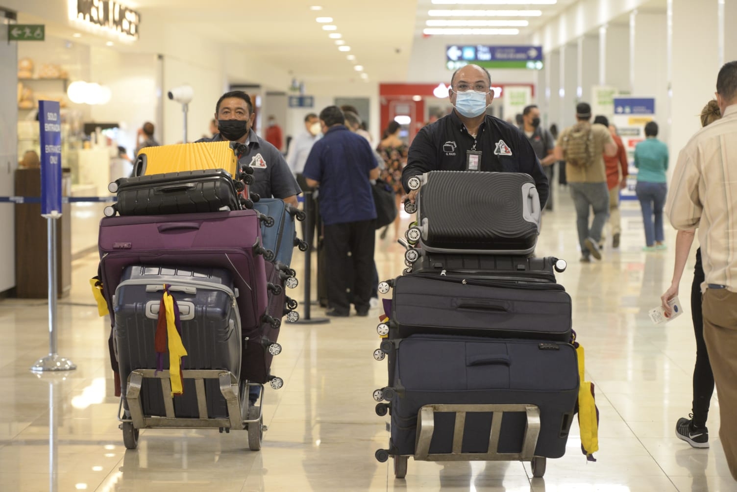 A las 07:00 horas de este viernes aterrizó en la terminal aérea el 572/573 de Volaris de la ruta CDMX-Mérida