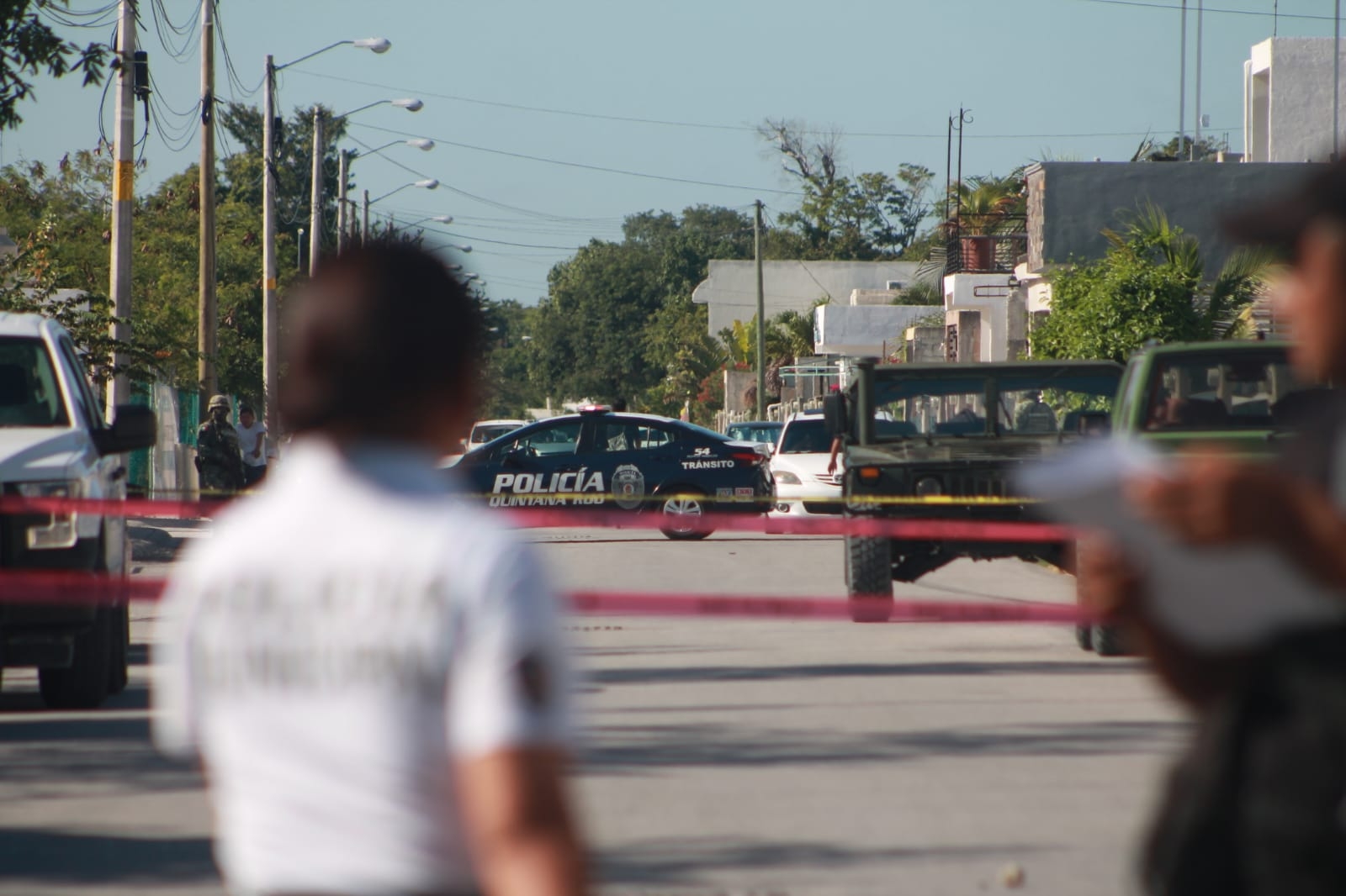 Frente a su familia fue asesinada a balazos, una mujer en Puerto Morelos