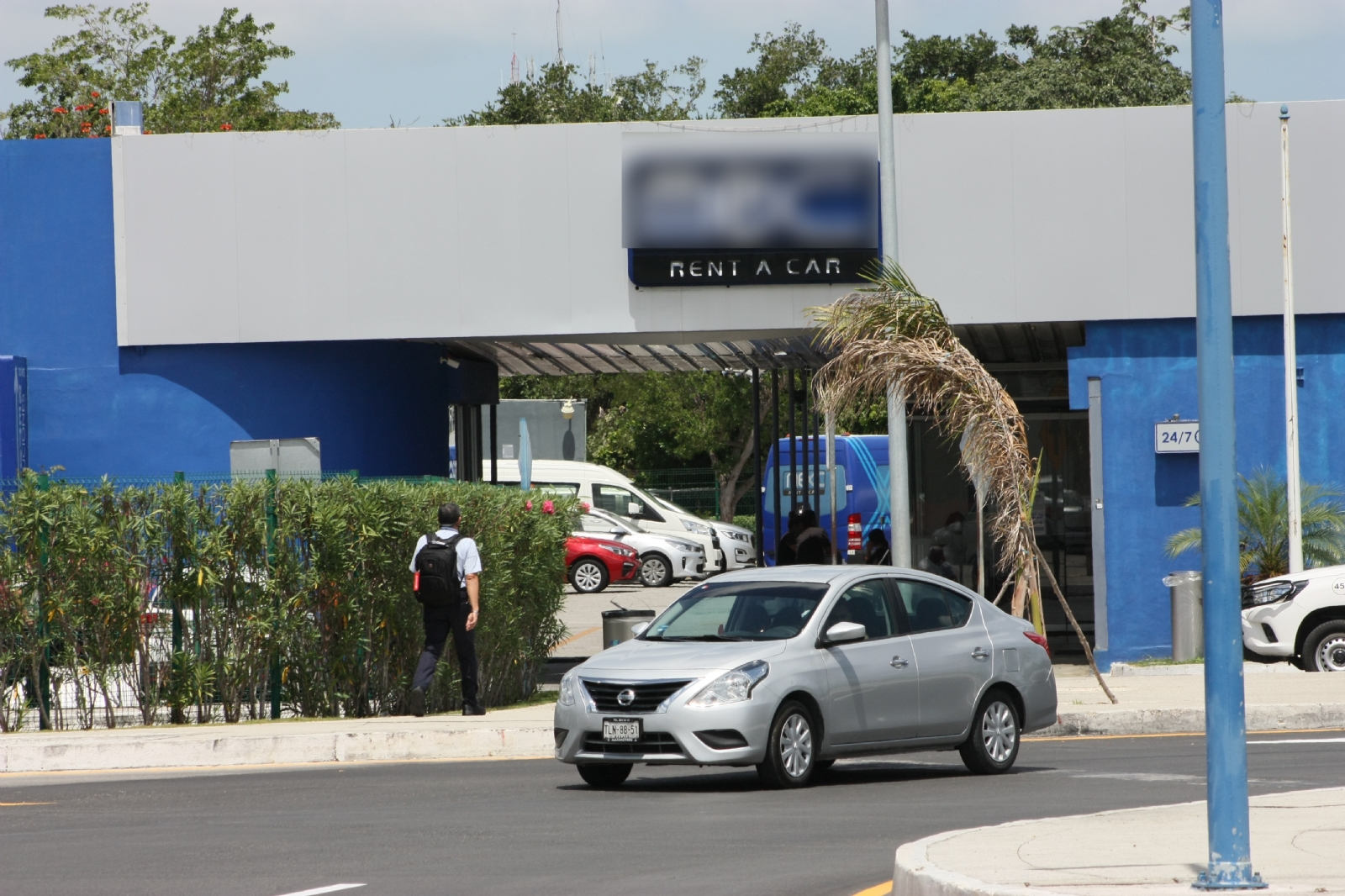 En la Península de Yucatán se registró un incremento del 24.2 por ciento de los negocios dedicados a la renta de vehículos, donde Quintana Roo lidera la cifra, según el Inegi