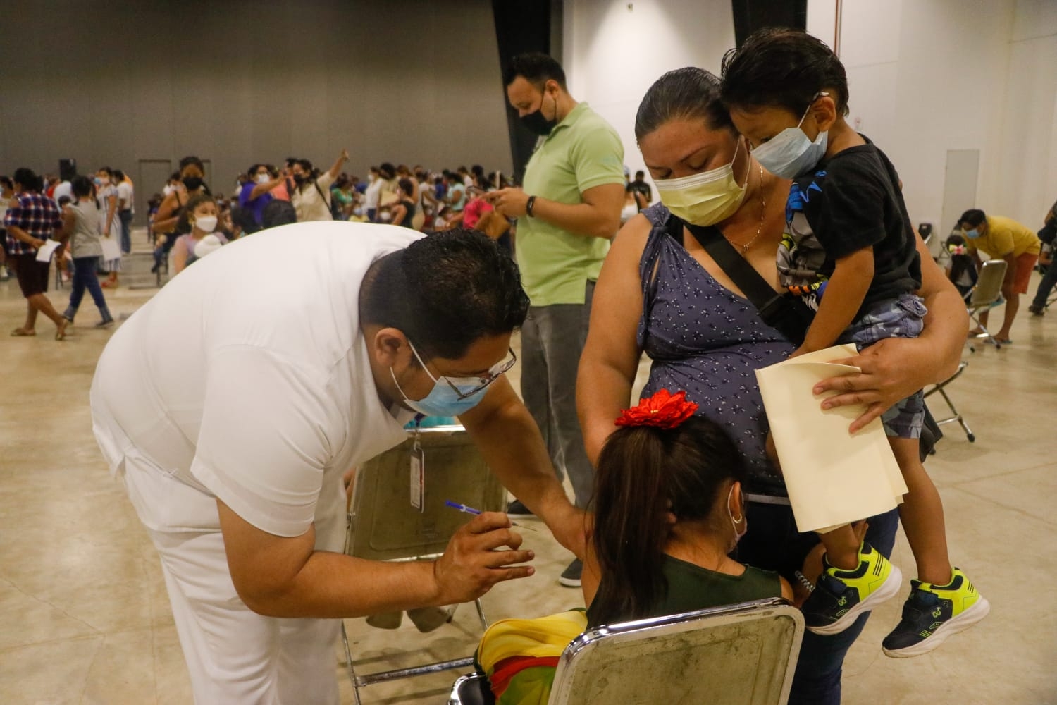 Más de 20 mil niños de 5 a 11 años de Mérida han recibido la vacuna anticovid: Mauricio Vila
