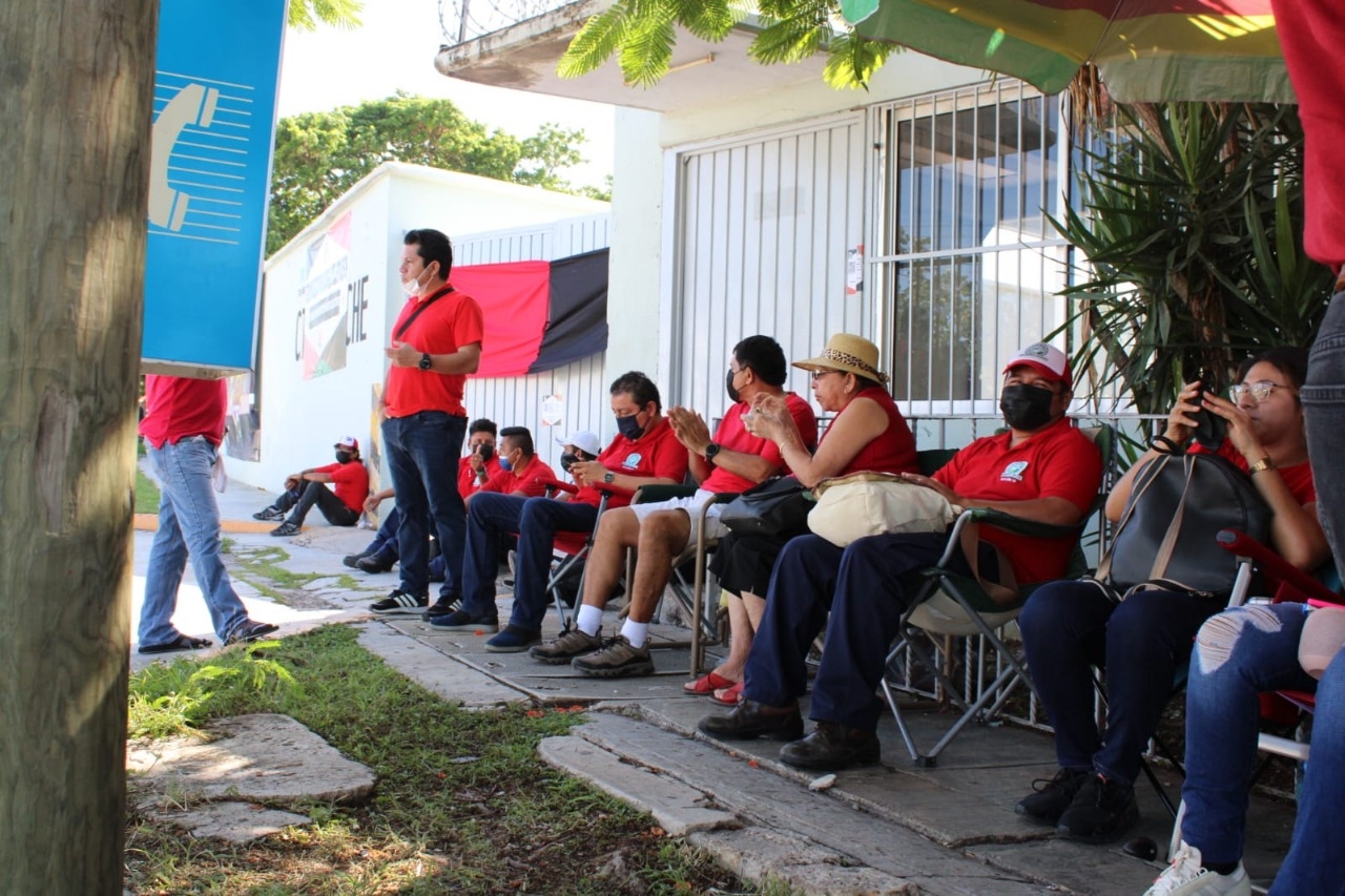 Telefonistas de Campeche sin movimiento tras acuerdo entre líder y Telmex