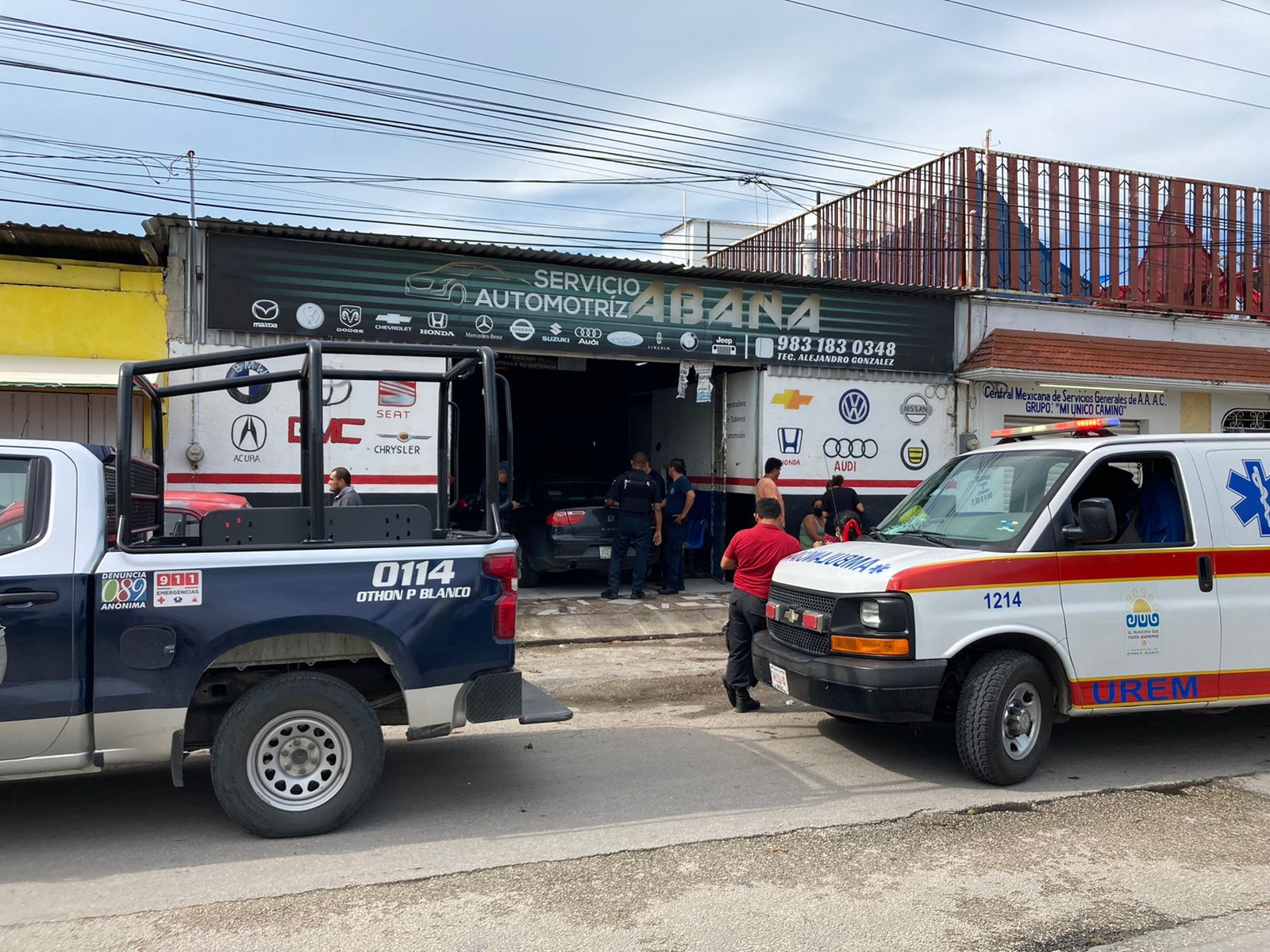 Al taller mecánico en Chetumal acudió una patrulla y paramédicos para verificar el hecho