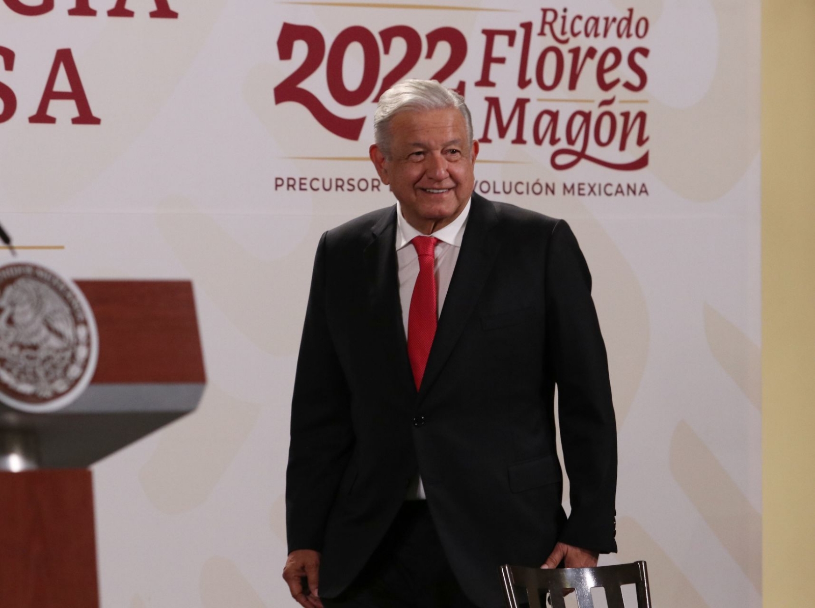 AMLO cenará con empresarios en Palacio Nacional; presentará paquete de obras