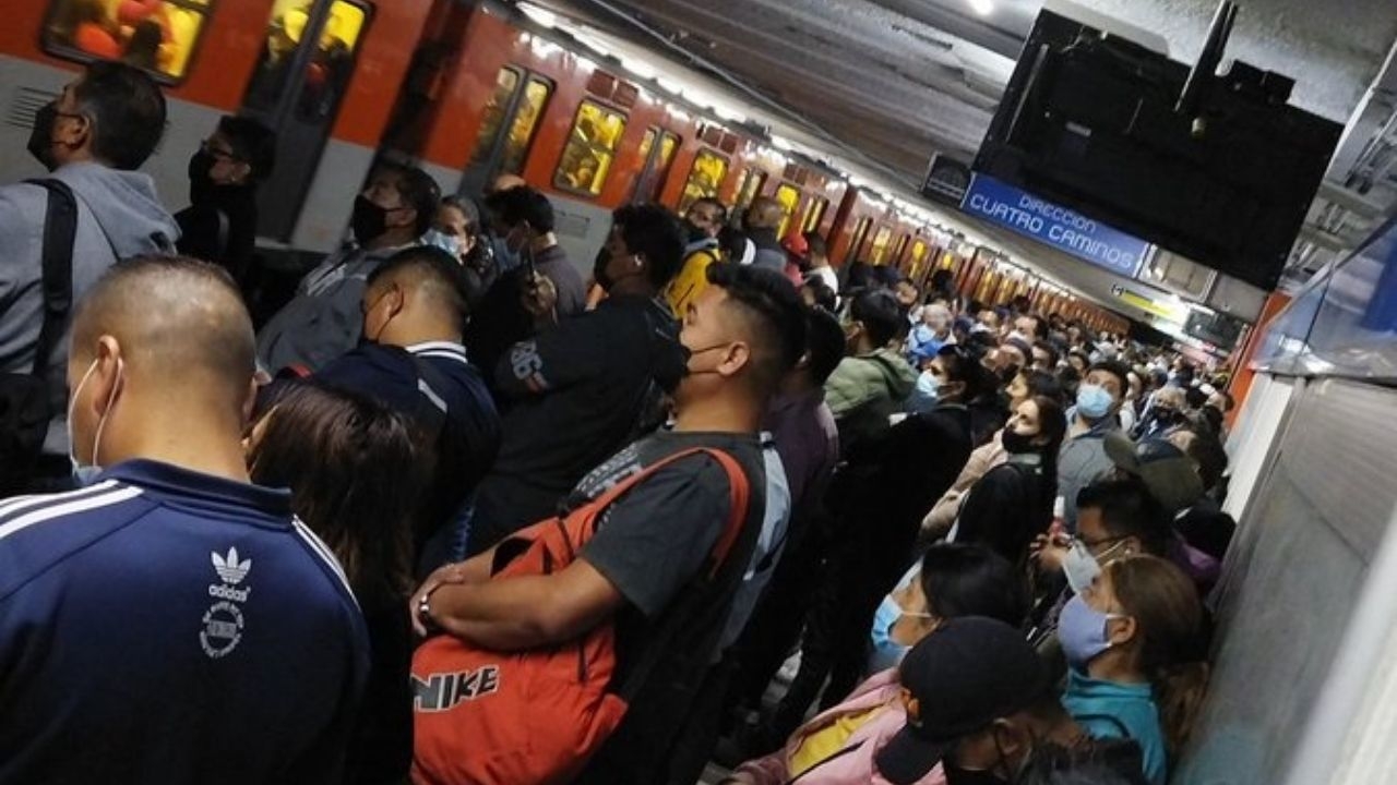 Restablecen servicio en la Línea 2 del Metro CDMX tras falla por corto circuito