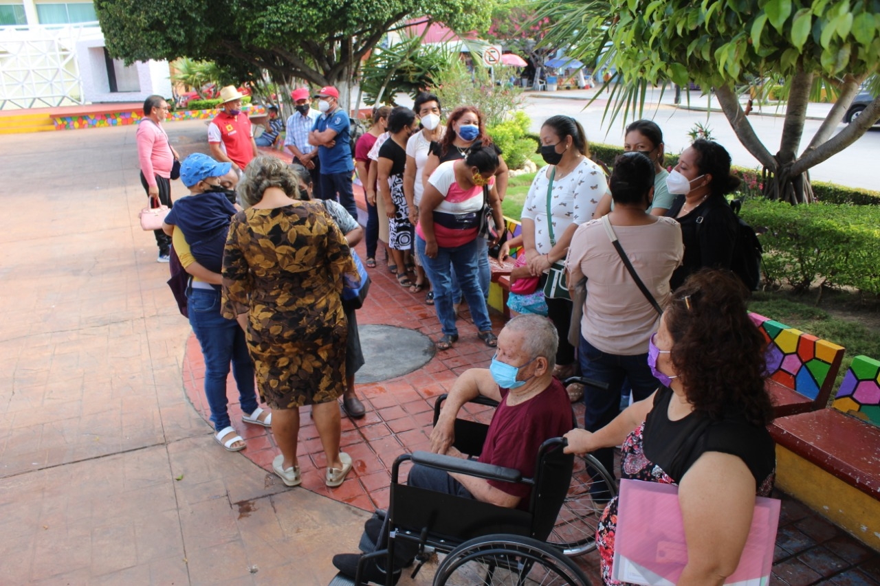 Vecinos aseguran que sólo quieren que la colonia se encuentre regularizada y con los servicios