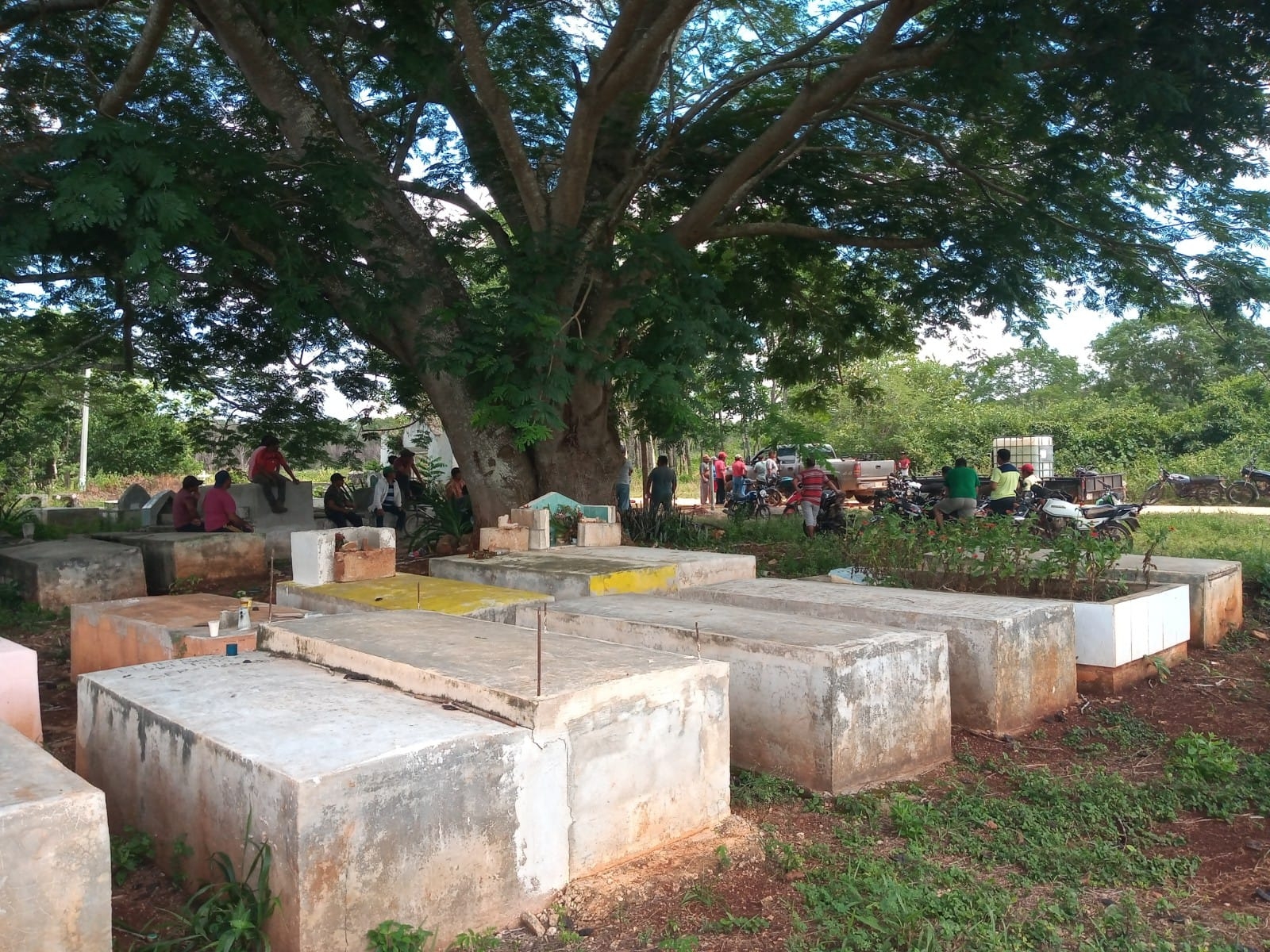 Autodefensas de Santa Rita mantienen blindado su territorio en Campeche