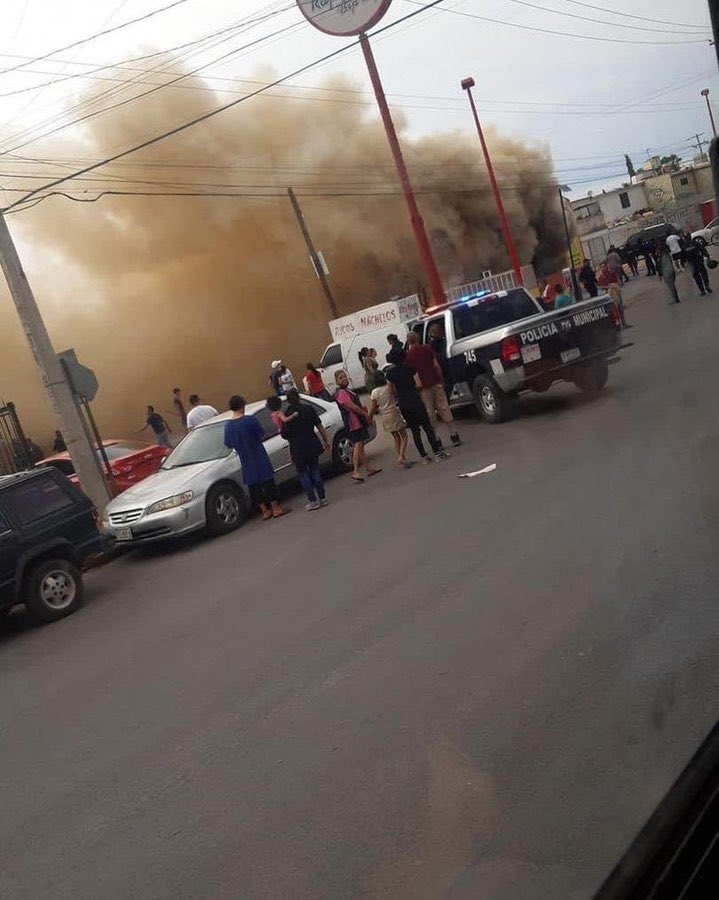 Queman tiendas de conveniencia y dejan una cabeza humana tras motín en Cereso de Ciudad Juárez