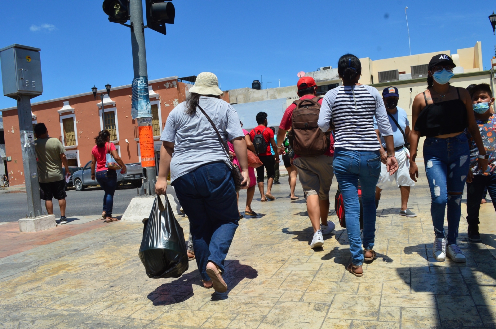 Clima en Campeche: Zona de baja presión con potencial ciclónico circula cerca del estado