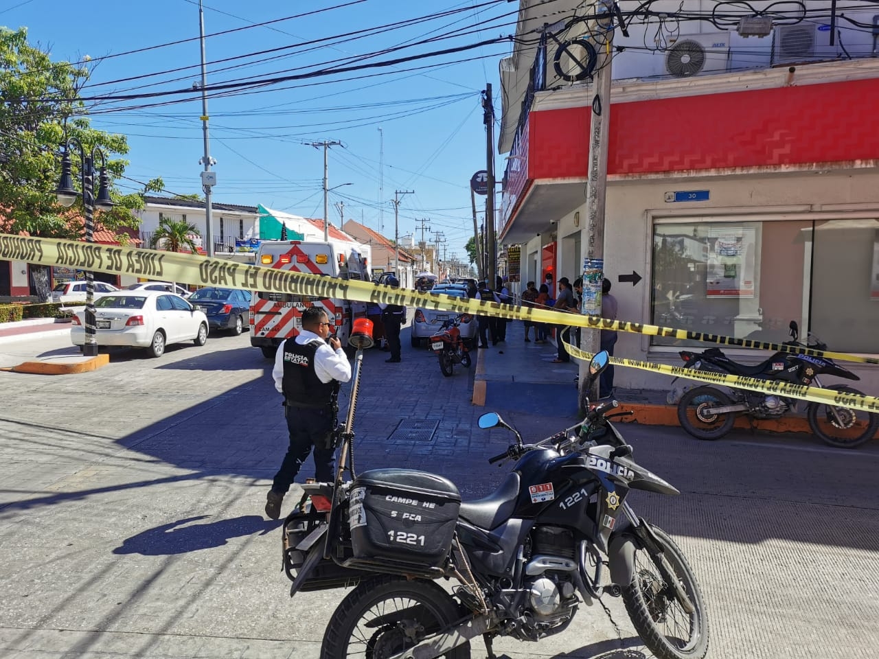 Uno de las personas recibió un balazo en la pierna