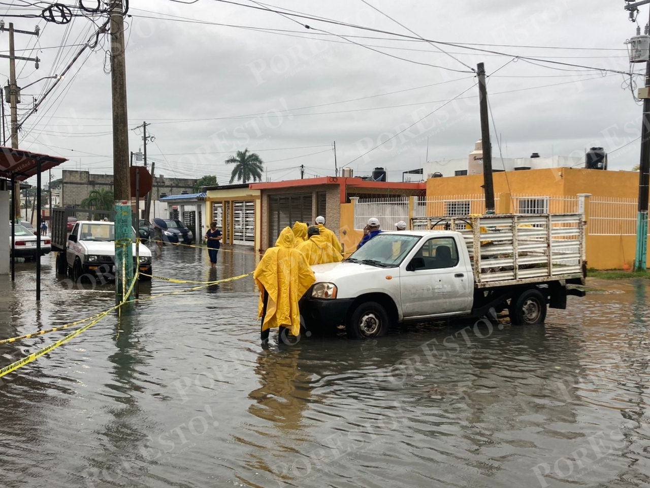 Diversas vialidades de Chetumal se vieron afectadas por las lluvias, entre ellas el Boulevard Bahía y la avenida Erick Paolo