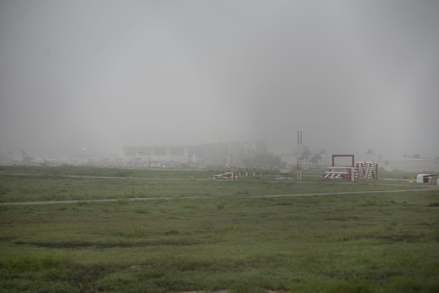 La Onda Tropical número 18 sigue ocasionando estragos en la entidad, como neblina y lluvias en las próximas horas