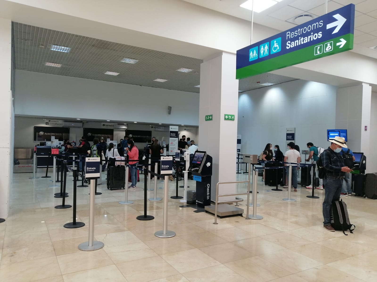 Aeropuerto de Mérida reporta descenso de hasta el 50% en vuelos este domingo