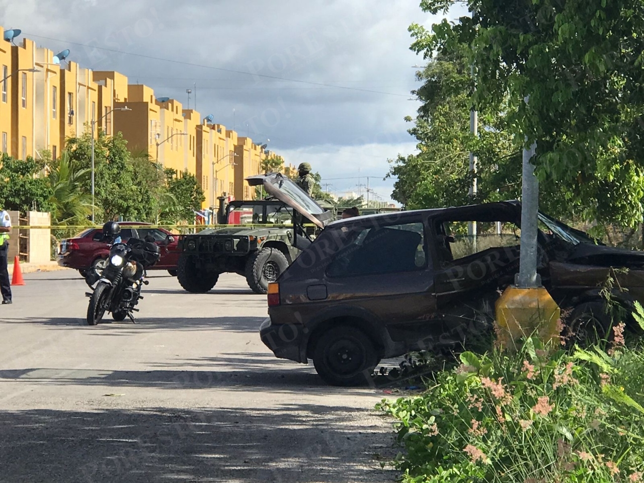 Automovilista de 20 años muere tras chocar contra un poste en Cancún: VIDEO