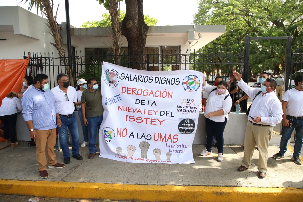 El titular de la Segey escuchó las propuestas de los maestros