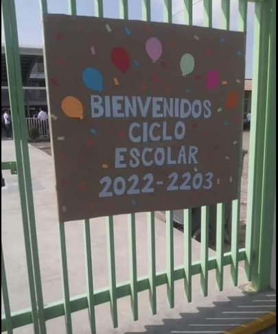 Escuela da bienvenida a los alumnos al nuevo Ciclo Escolar