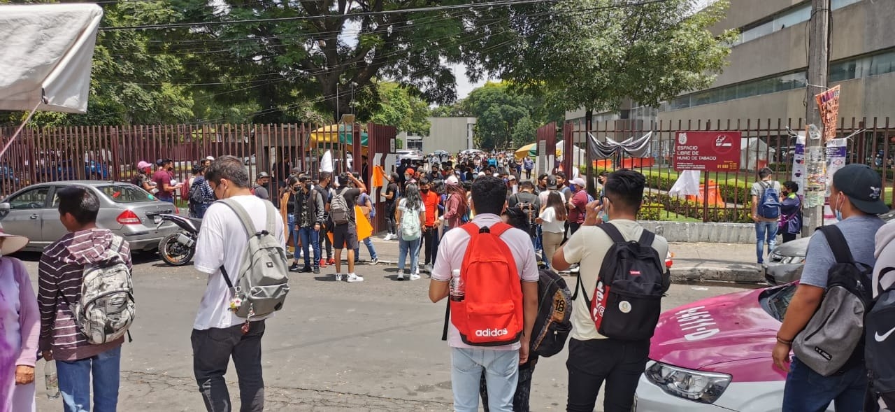 Estudiantes organizan paros indefinidos en UPIICSA del IPN para atender sus peticiones