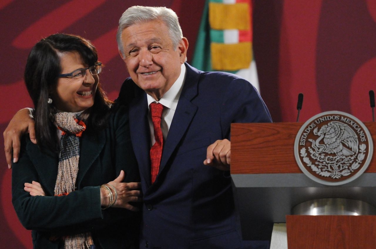 AMLO descarta que Álvarez-Buylla deje Conacyt para encargarse de la SEP