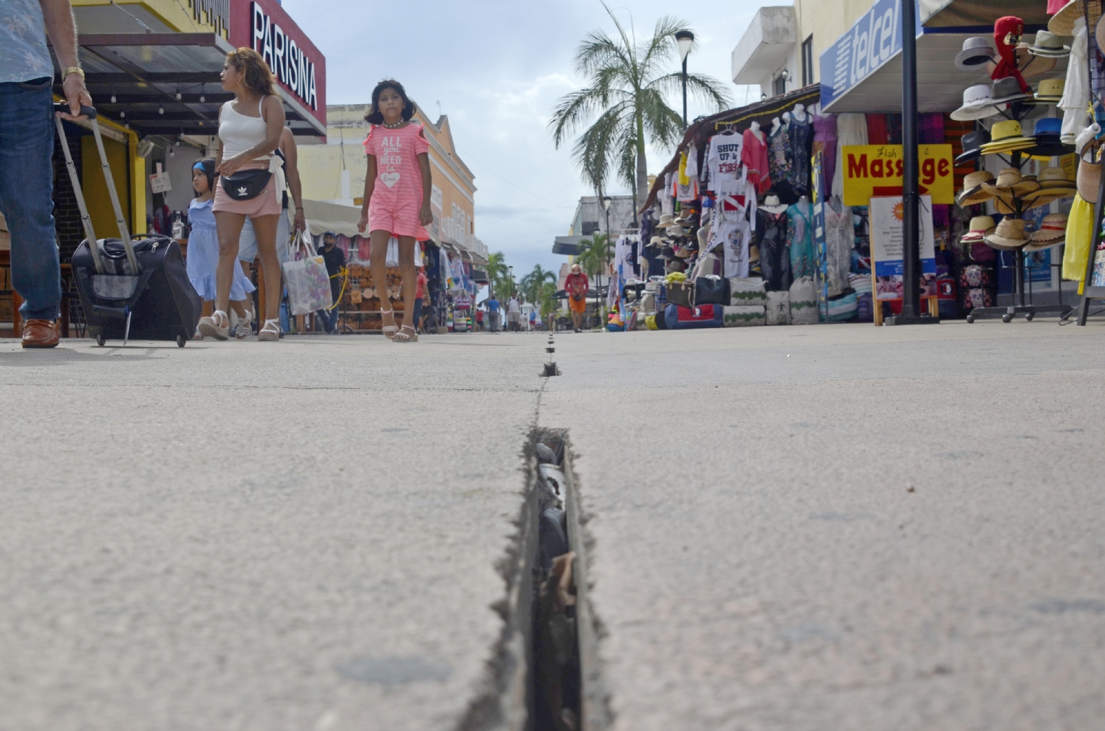 Calles agrietadas de Cozumel dejan entrar contaminantes al agua potable