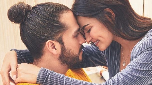 Maite Perroni y Andrés Tovar anunciaron su compromiso