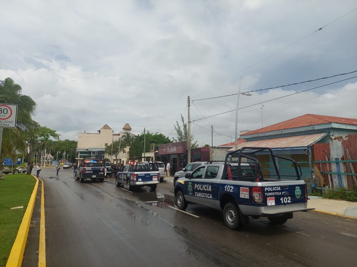 Hombres armados en el Boulevard Bahía de Chetumal movilizan a policías: VIDEO