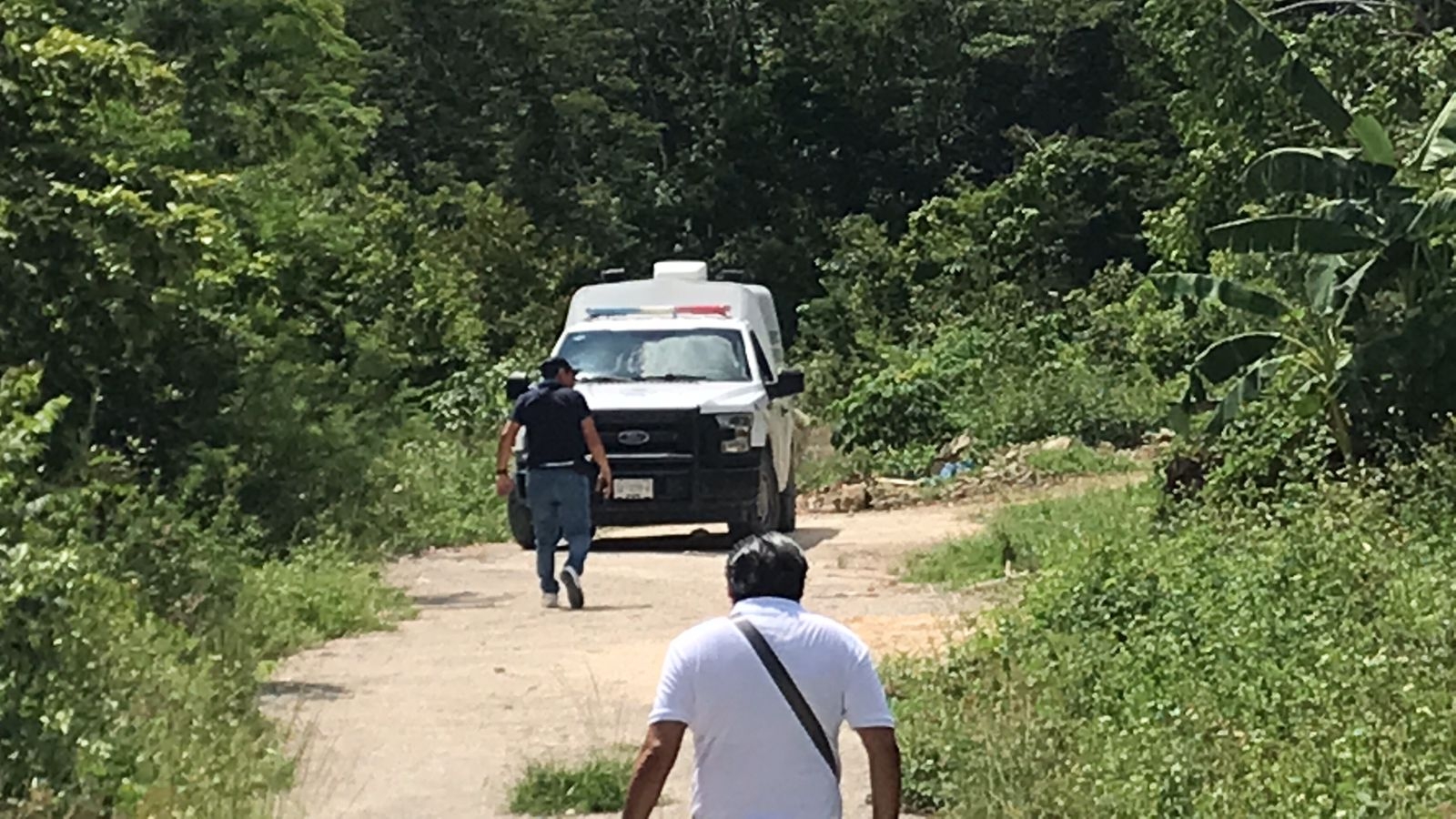 Los cuerpos fueron encontrados en una zona de maleza dentro de la colonia Santa Cecilia en Cancún, por lo que fue acordonada el área