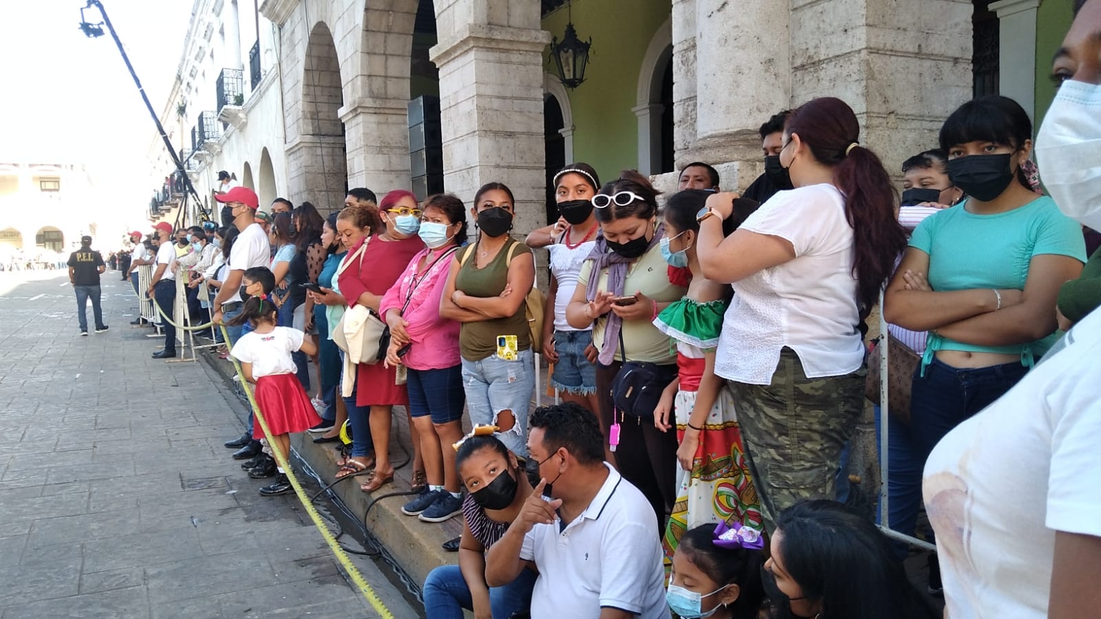 Desde muy temprano familias se dieron cita para presenciar el evento en el Centro Histórico de Mérida