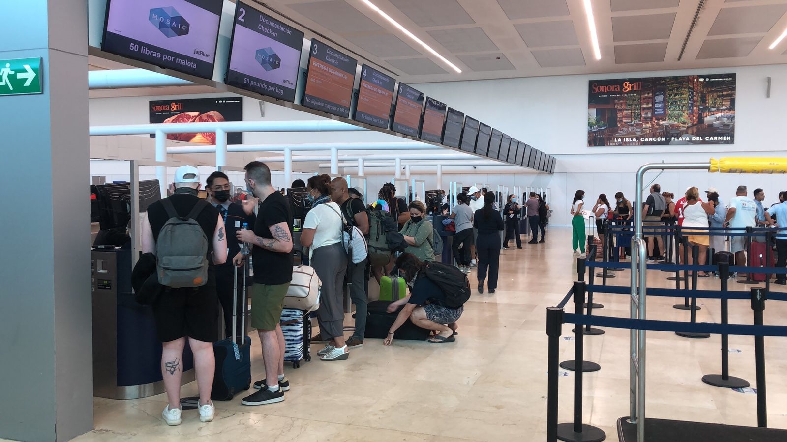 El aeropuerto de Cancún tuvo un alza en los vuelos, comparados con los registrados ayer, que fueron 432