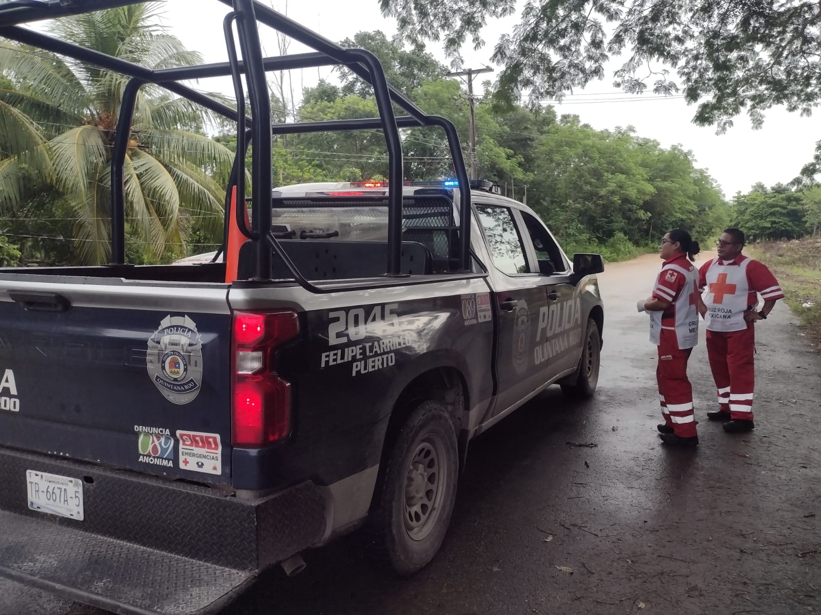 De manera extraoficial se supo que el joven podría ser el mismo que fue encontrado en una laguna esta mañana