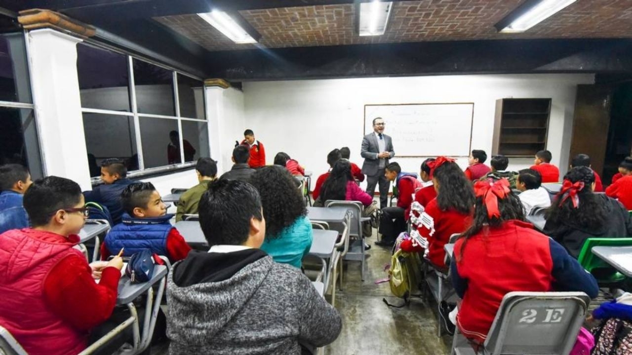 El calendario escolar SEP marca que los alumnos de educación básica tendrán varios días sin clases.