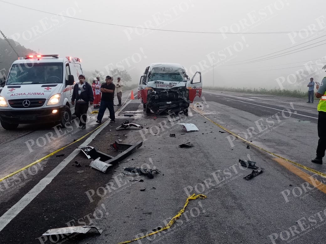 Choque entre un tráiler y una combi deja una persona muerta en Escárcega