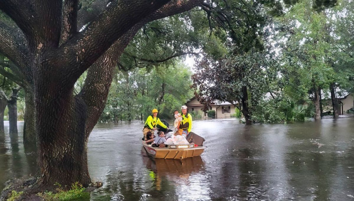 Florida cuenta los daños tras devastación y las Carolinas se alistan para Ian