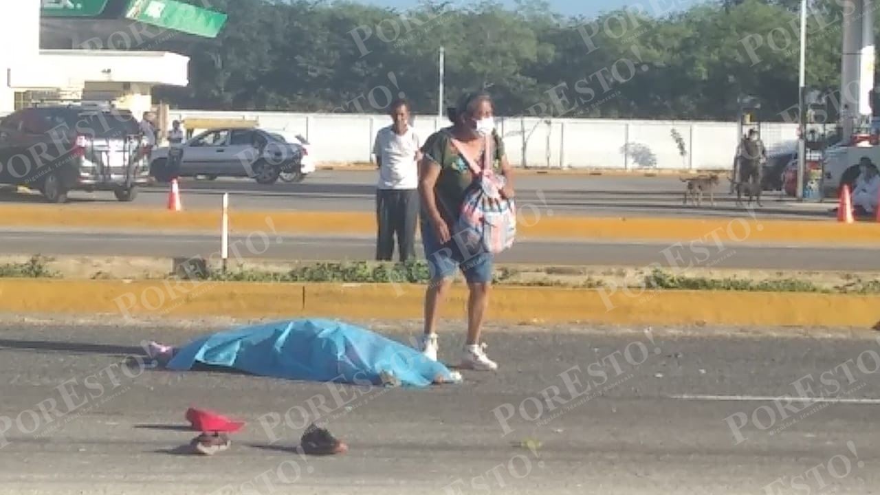 Muere pasajero de un mototaxi tras ser impactado en la carretera Mérida-Campeche: EN VIVO