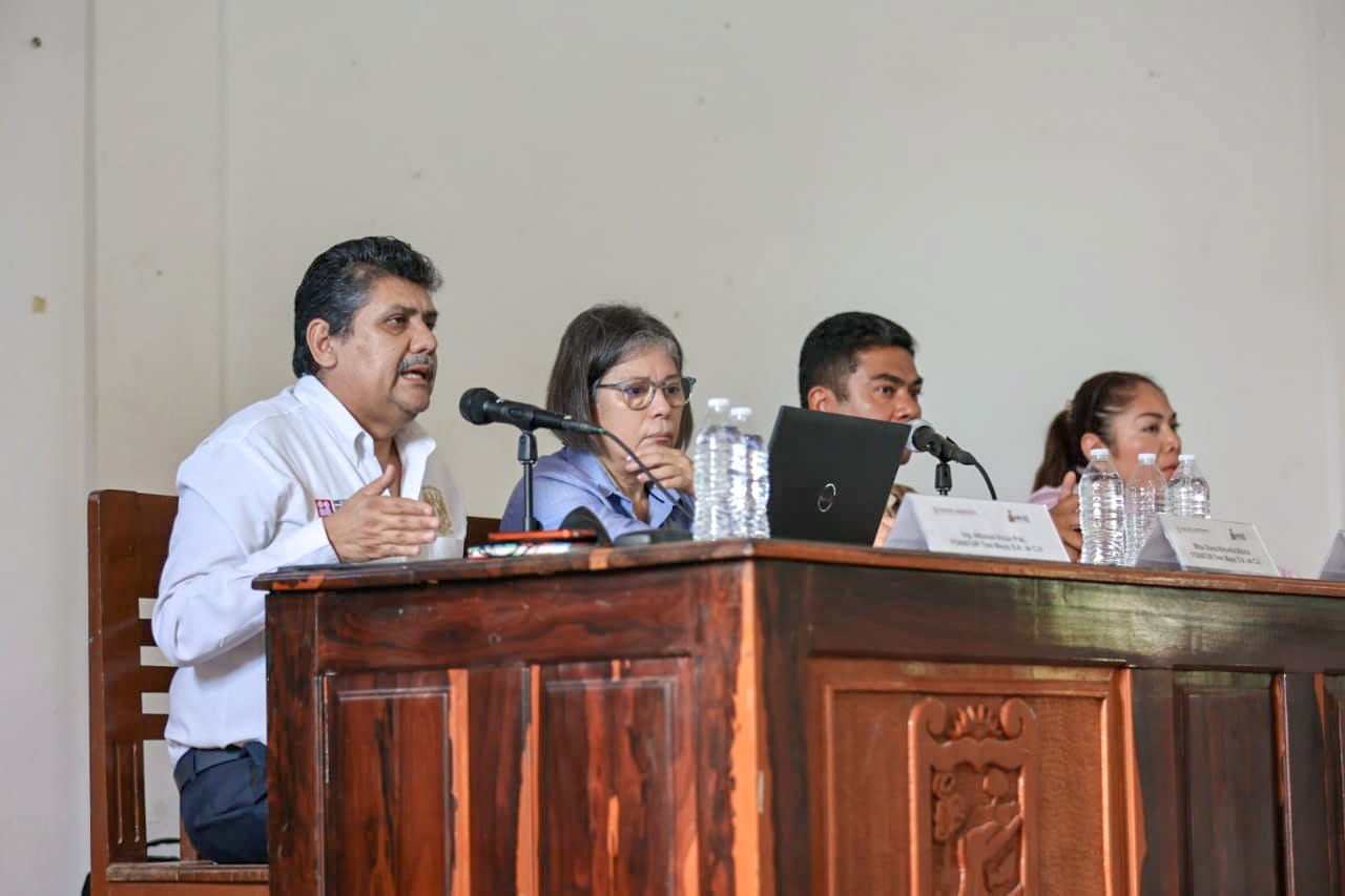 Los especialistas explicaron los beneficios económicos y sociales que traerá el Tren Maya a Carrillo Puerto, en la Zona Centro de Quintana Roo