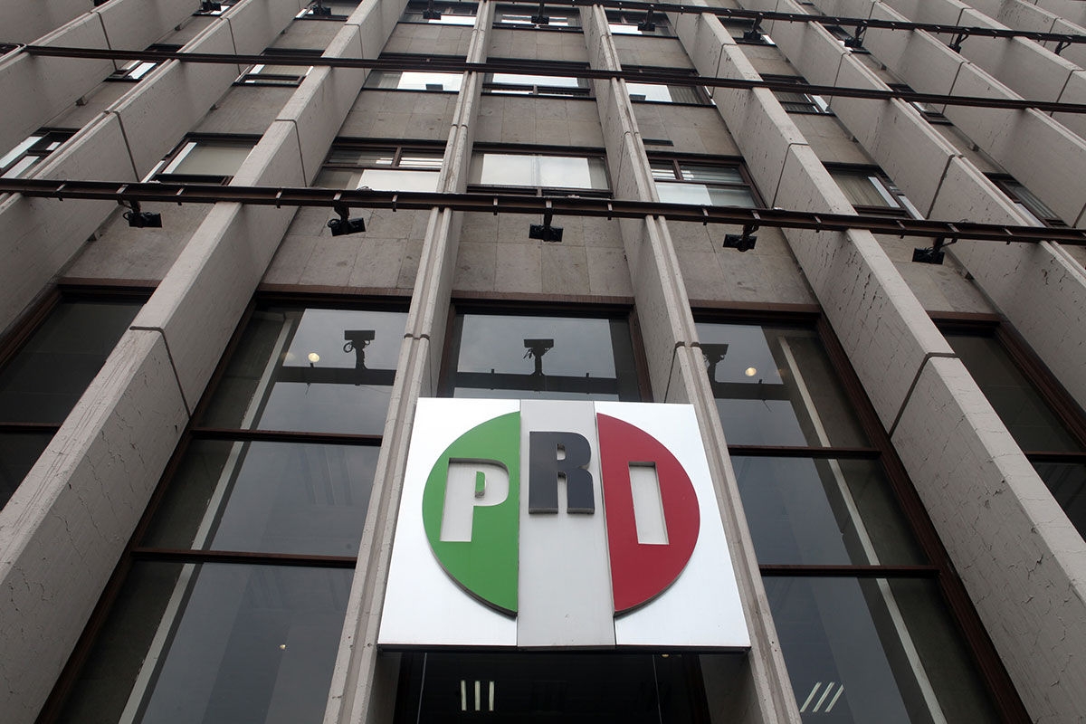 PAN y PRD rompen de manera temporal su alianza con el PRI