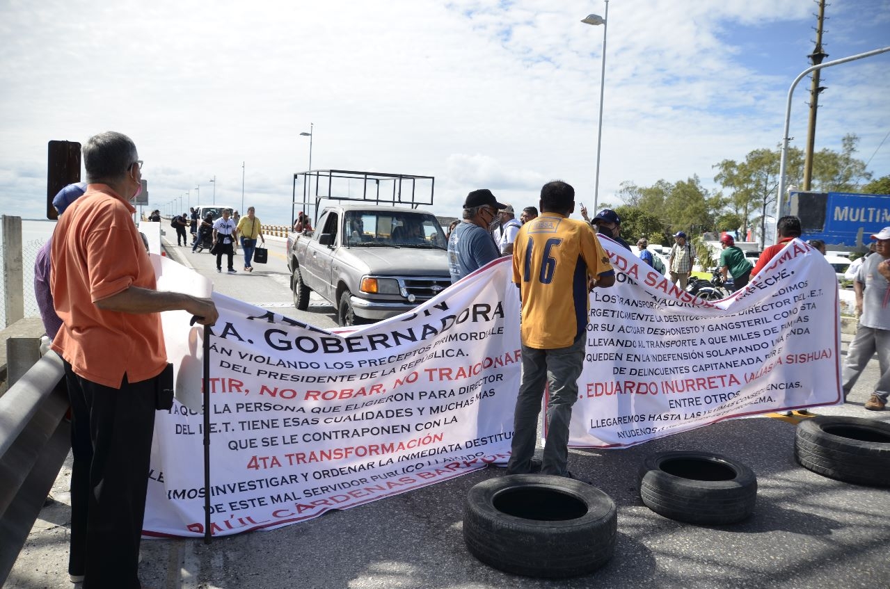 Taxistas y transportistas amenazan con bloqueos en Campeche para este jueves