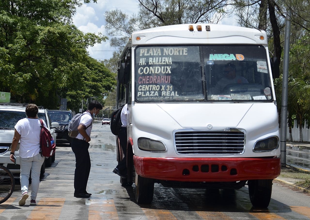 La autorización para el incremento en el precio del boleto implicó hacer mejoras a los colectivos de pasajeros