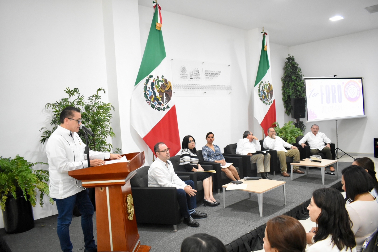El foro sobre la violencia vicaria es parteaguas para la realización de más actividades sobre el tema en Yucatán