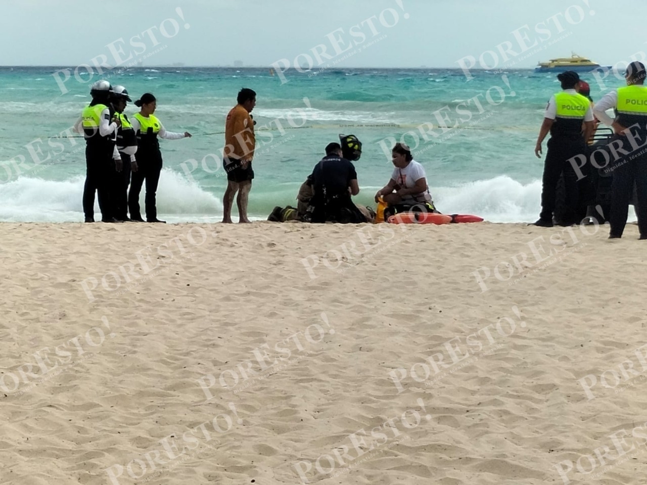 El hombre ingresó a nadar, a pesar de que las condiciones no son aptas por el fuerte oleaje