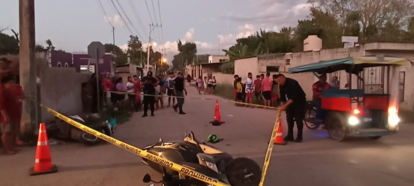 Dos menores resultaron lesionados luego del choque entre dos motocicletas en Tekax