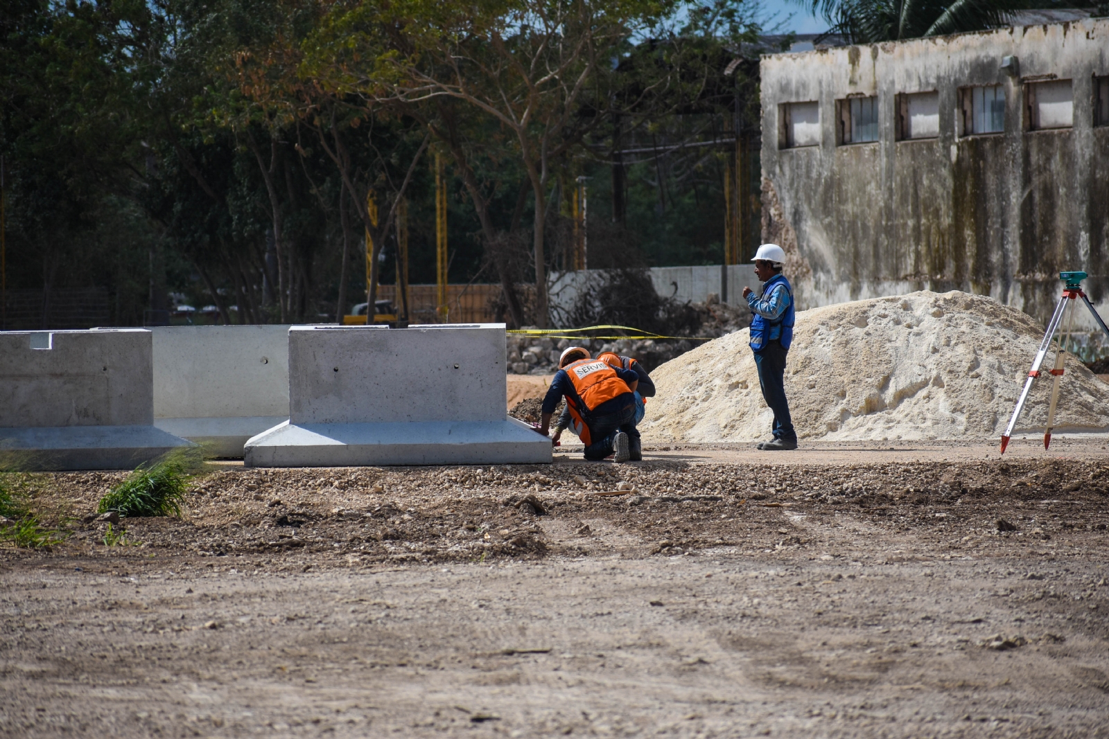 Desmontan el Museo del Ferrocarril en el parque de La Plancha en Mérida