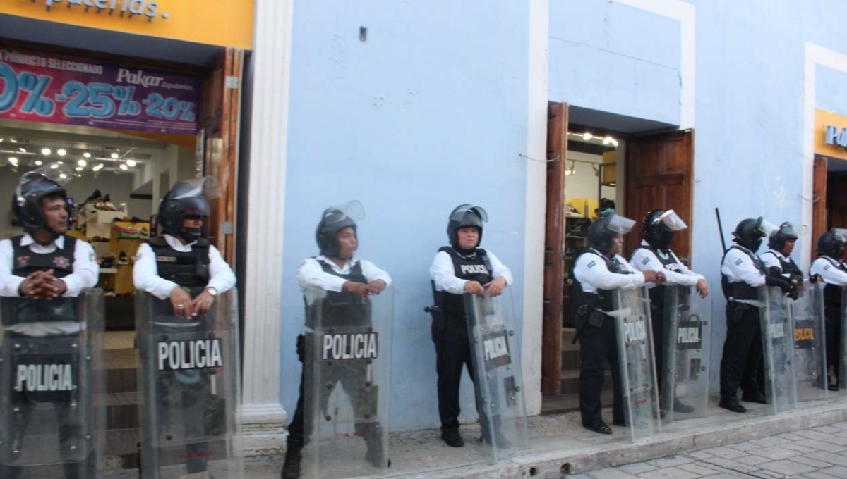 Piden remover a los vendedores ambulantes de la calle 53 y del centro de la ciudad