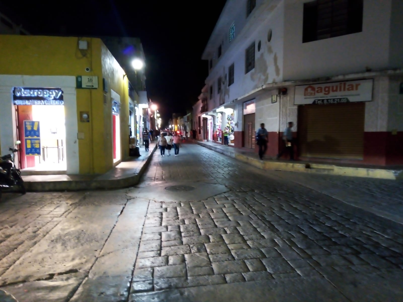 El Centro Histórico de Campeche luce sin vendedores ambulantes sobre la calle 53