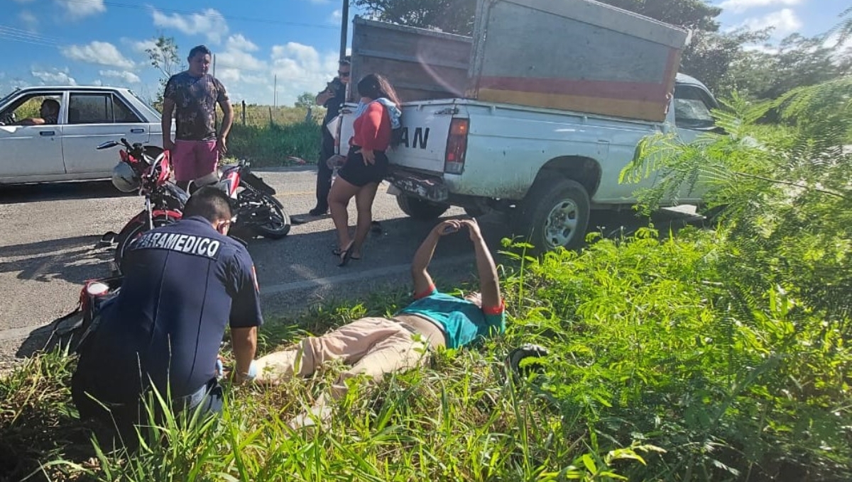 Joven de 16 años choca su motocicleta contra una camioneta en la vía Tizimín-Río Lagartos