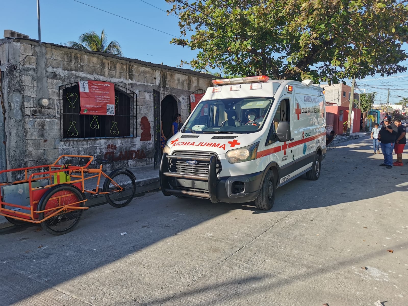 El menor fue trasladado al hospital general para su valoración médica