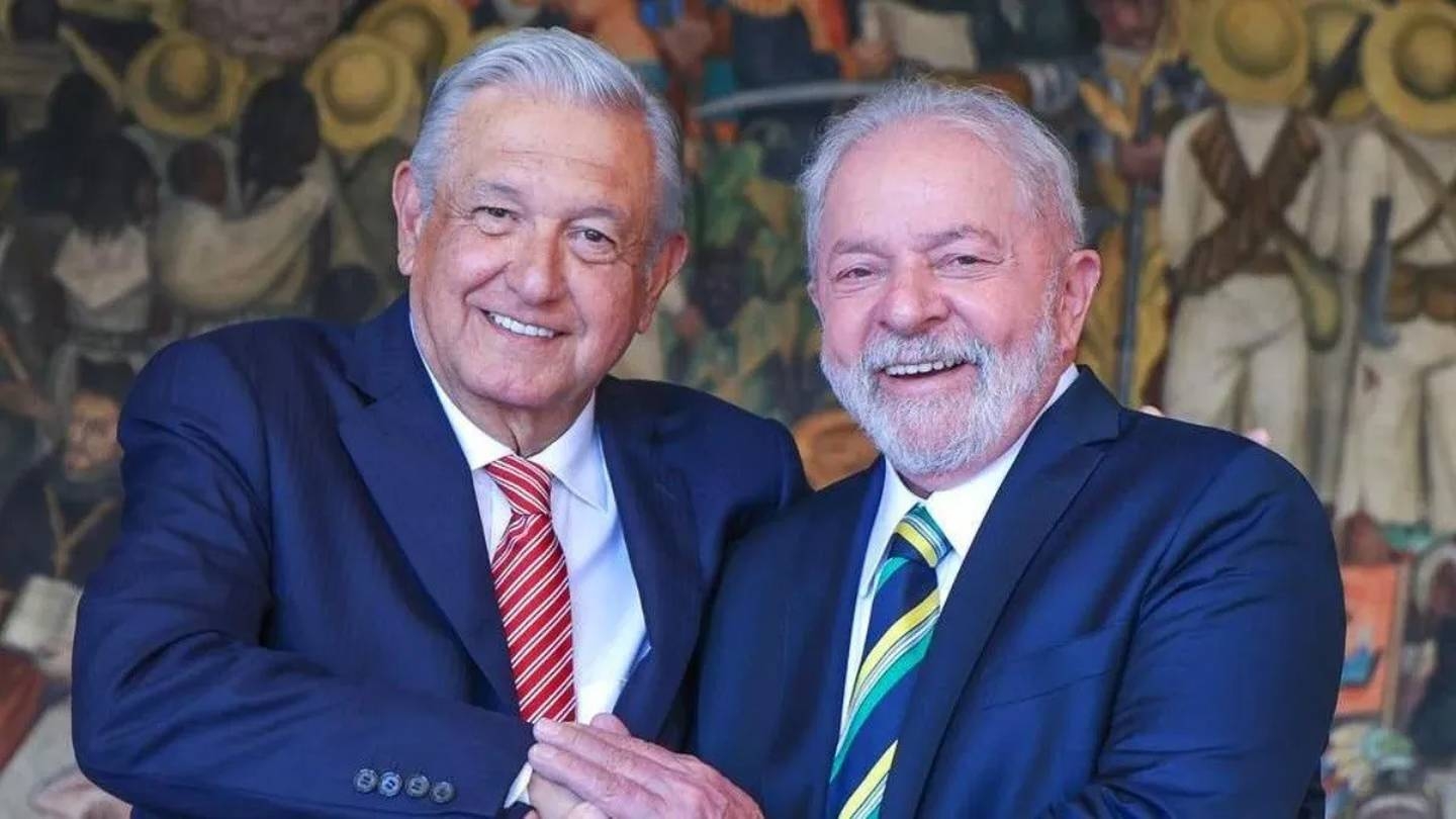 El presidente López Obrador condenó el intento golpista en Brasil